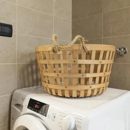 Palazzo Dei Duchi 1 *