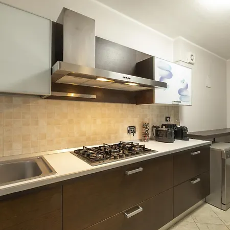 Palazzo Dei Duchi 1 Apartamento *