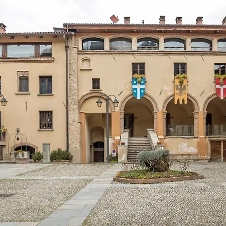 Palazzo Dei Duchi 1 * Avigliana